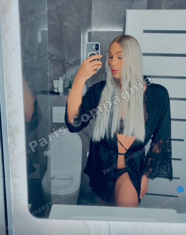 Alexia, accompagnatrice à Bucarest, Dorobanți